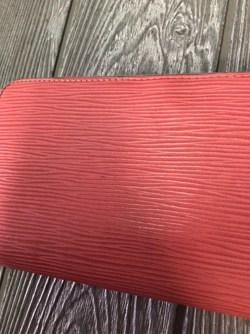 Louis Vuitton Epi Leather Zip Wallet Rose Indien